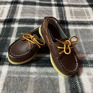 Toddler size 6 loafers